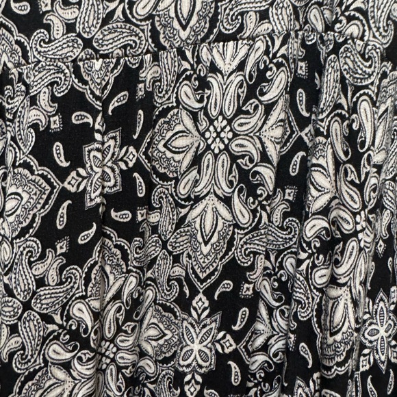 Floral Maxi Dress - Picture 4 of 4